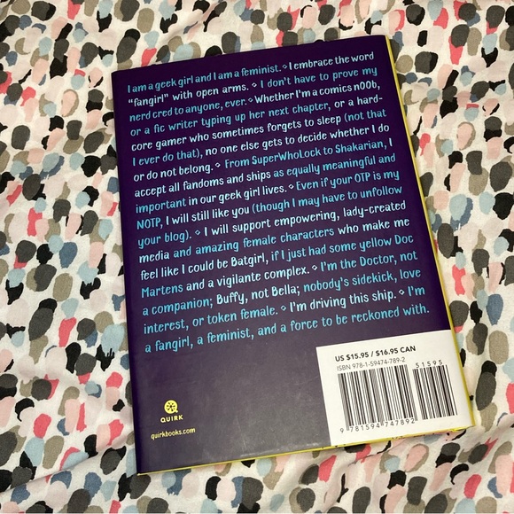 The Fangirls Guide to the Galaxy by Sam Maggs - Picture 2 of 4